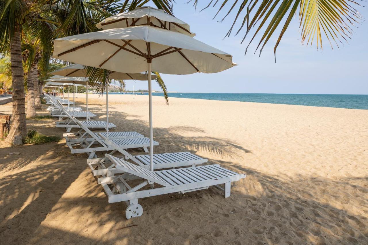 Saigon - Ninh Chu Hotel & Resort Phan Rang Buitenkant foto