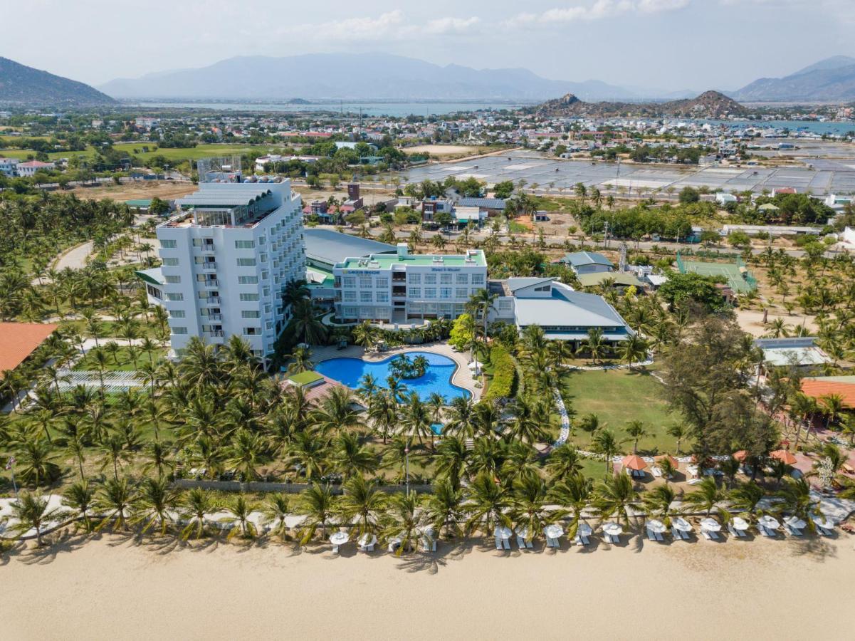 Saigon - Ninh Chu Hotel & Resort Phan Rang Buitenkant foto