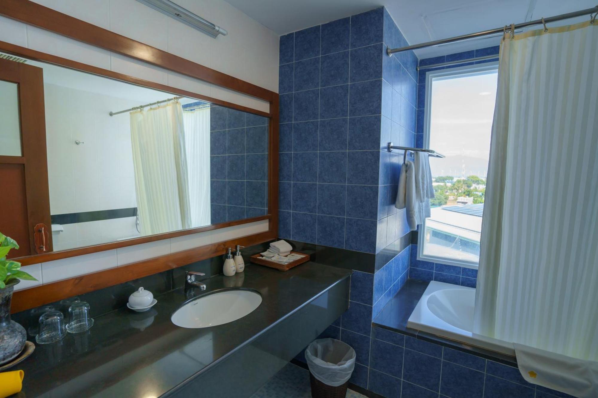 Saigon - Ninh Chu Hotel & Resort Phan Rang Buitenkant foto